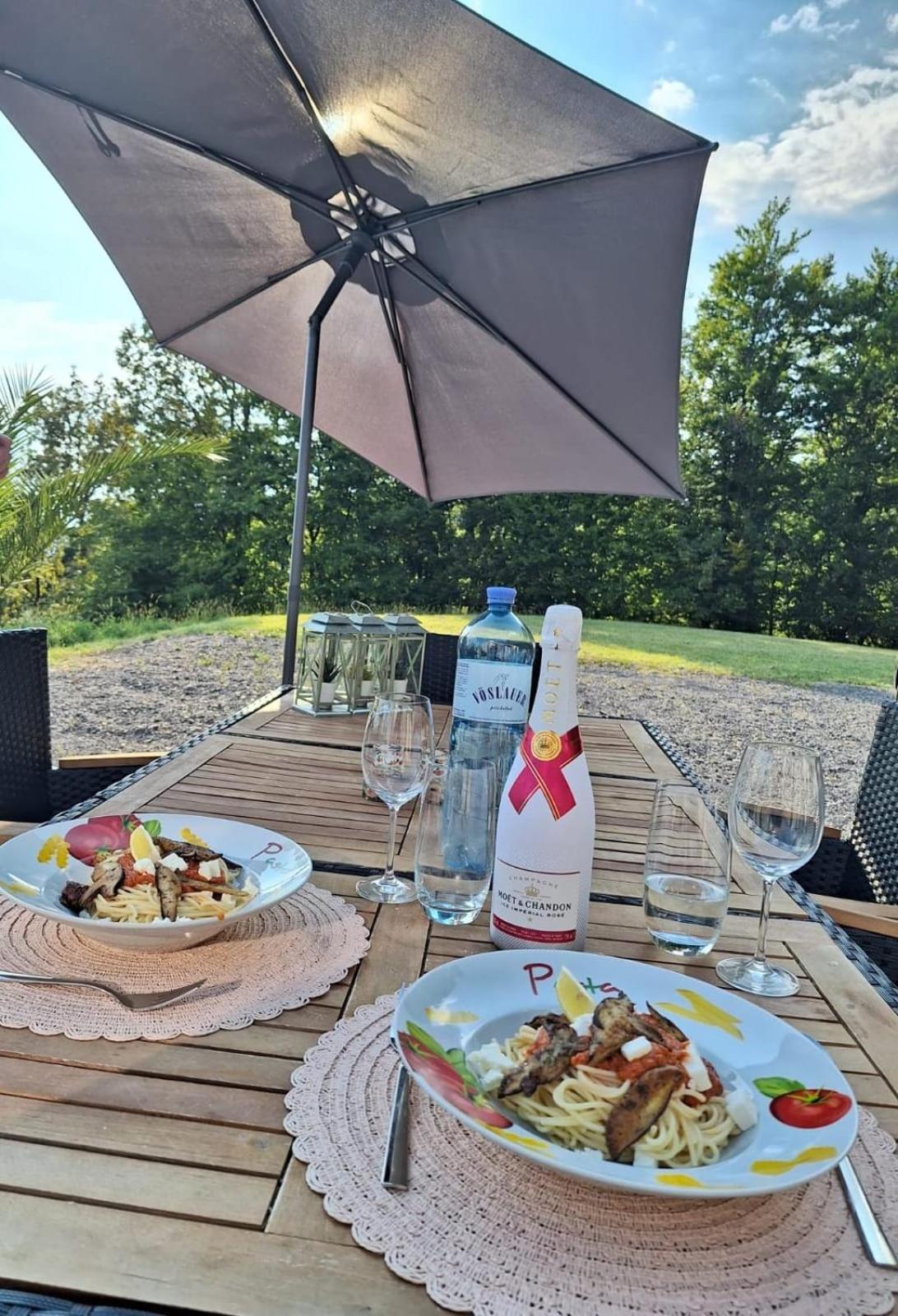 Ferienwohnung Feriendomizil Schleich Am Steinriegl Bad Gleichenberg Exterior foto